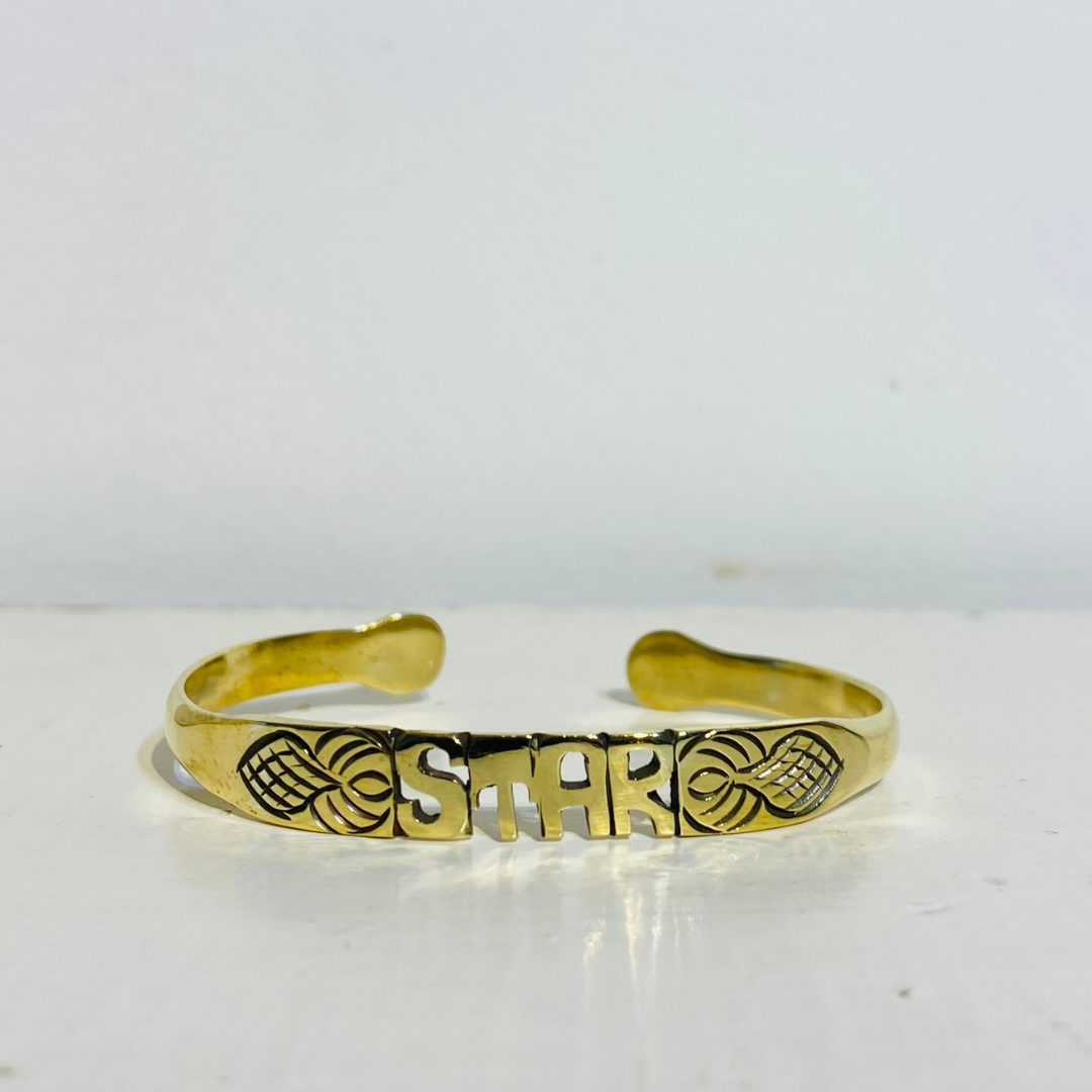 BRACELET KID EN LAITON GRAVÉ - "STAR"