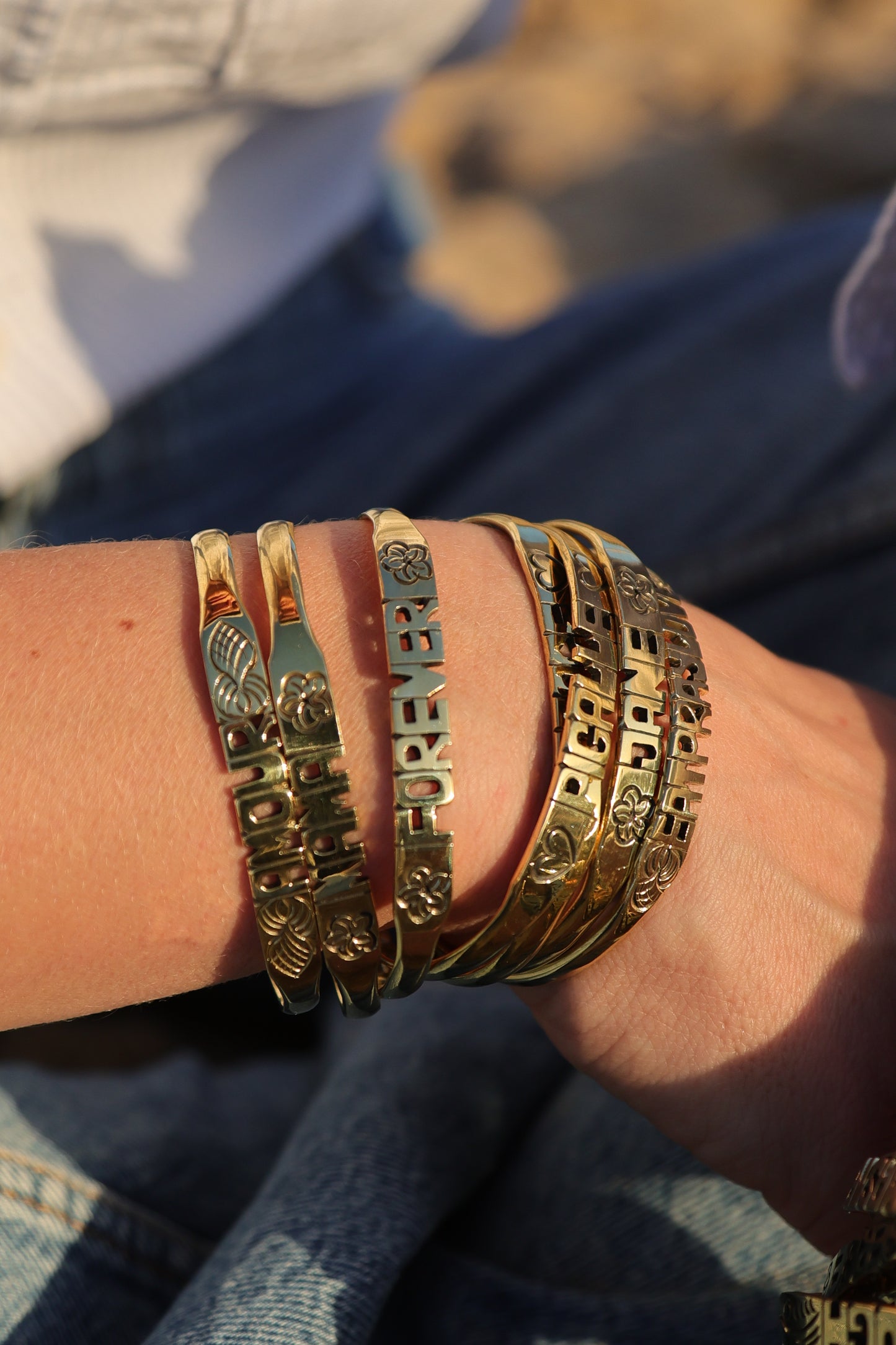 BRACELET EN LAITON GRAVÉ - "AMOUR"