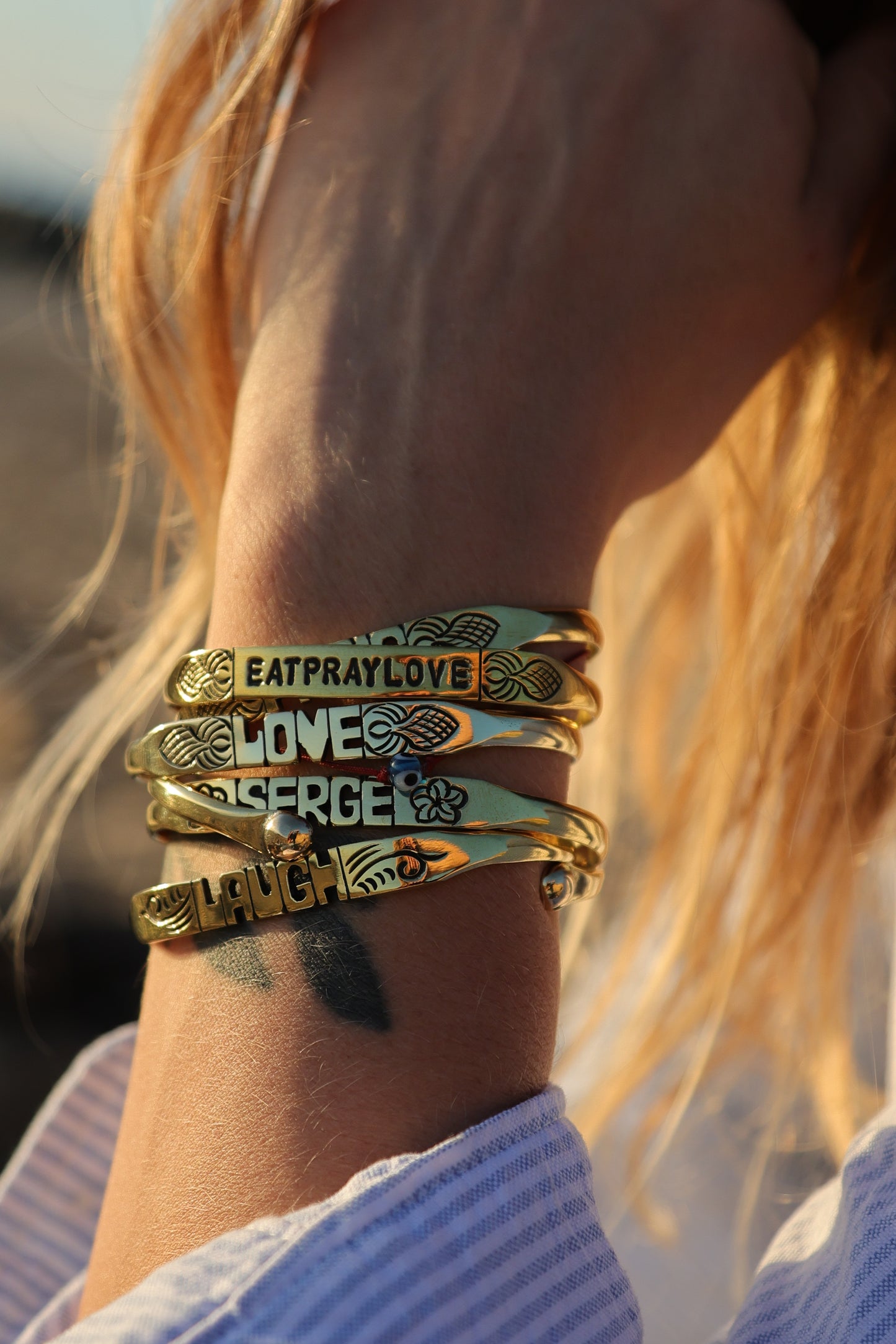 BRACELET EN LAITON GRAVÉ - "EAT PRAY LOVE" version 2