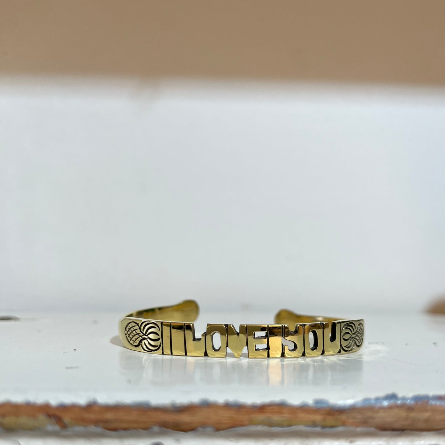 BRACELET EN LAITON GRAVÉ - "I LOVE YOU "