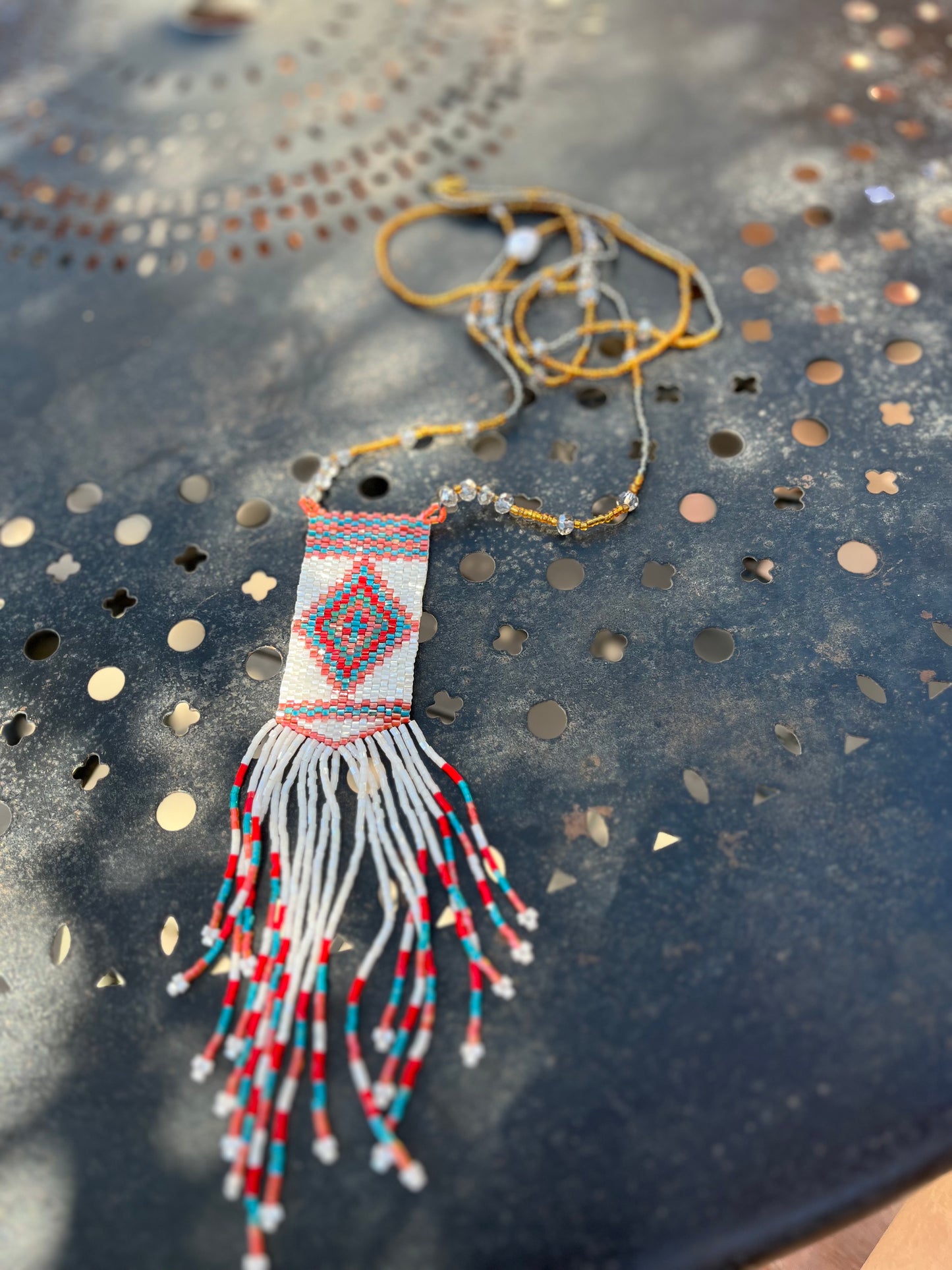 SAUTOIR INDIEN